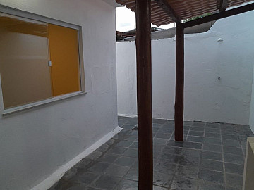 CASA T�RREA � VENDA